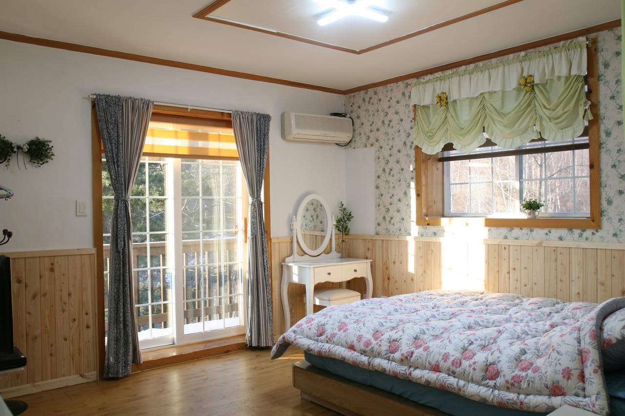Secret Pension Pyeongchang Exterior foto
